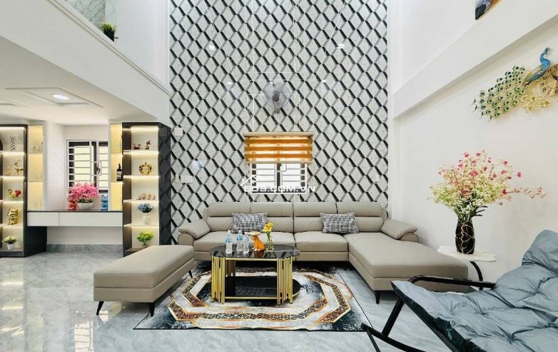 Bán nhà HXH Trường Chinh 3 tầng 70m2(5*14) gần Pandora Trường Chinh tặng full NT chỉ 7.5 tỷ