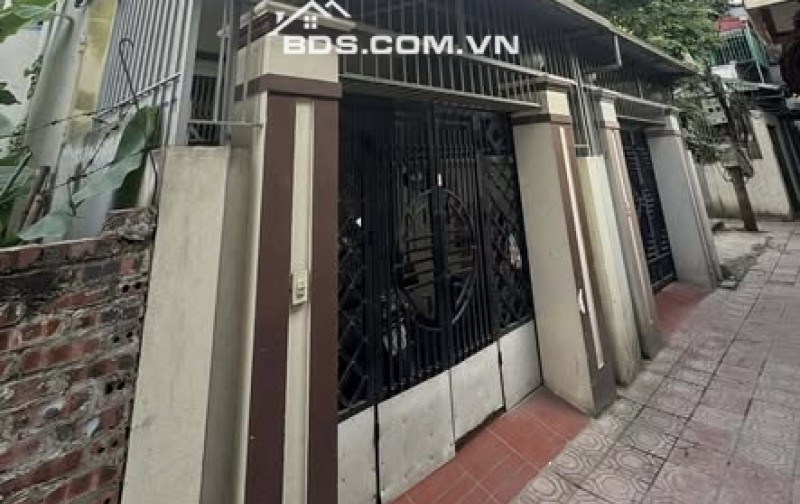 BÁN NHÀ  1.95 TỶ 3 TẦNG 60M2 ( HƯỚNG NAM ) NGÕ TÔ HIẾN THÀNH