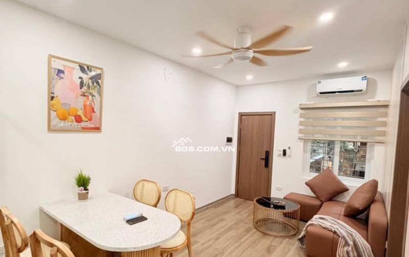 Nhà Đẹp Ô TÔ Gần Nhà Phương Mai, Đống Đa 70m, giá 4.98 tỷ.