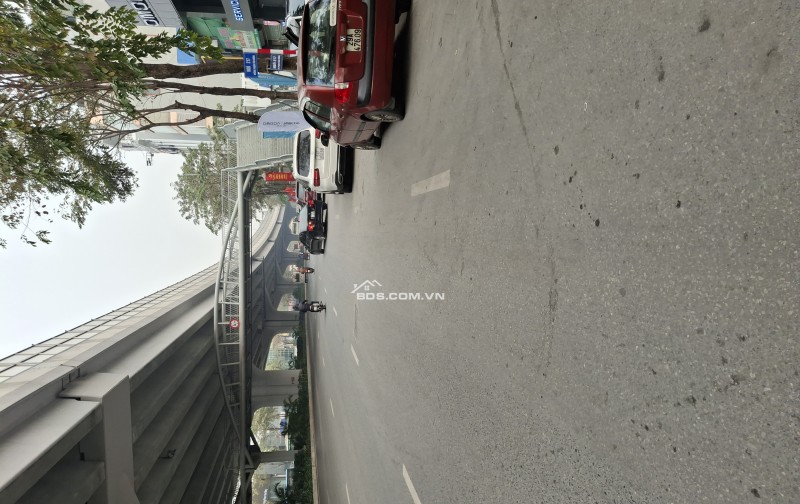 Thầu căn hộ dịch vụ Phạm Văn Đồng - Xuân Đỉnh 55m2x6T gồm 10 phòng đủ PCCC, giá 40tr/th