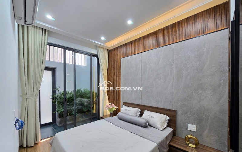 BÁN NHÀ 3 TẦNG 3 MÊ FULL NỘI THẤT MỚI KENG Y HÌNH - HỒ TÙNG MẬU