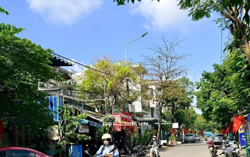 Bán đất trục đường kinh doanh sầm uất Nguyễn Xí - DT 125m2