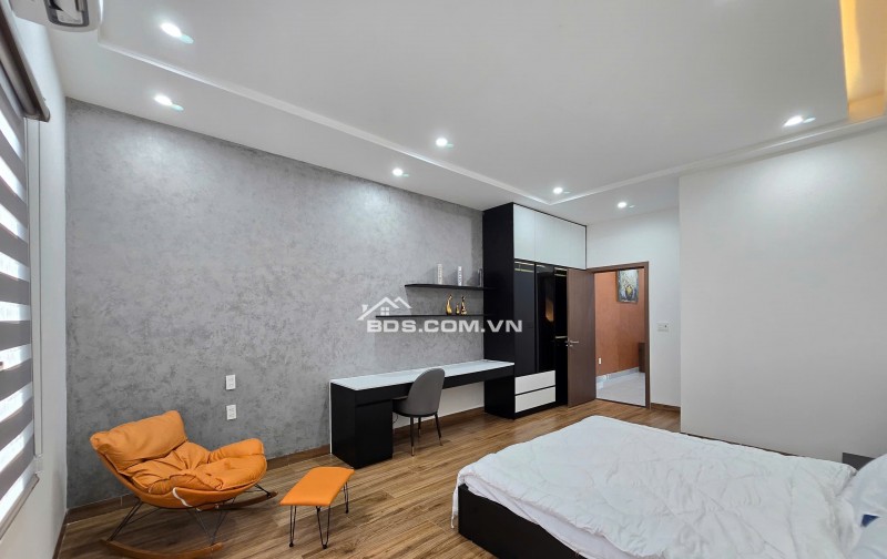 BÁN NHÀ 3 TẦNG 3 MÊ FULL NỘI THẤT MỚI KENG Y HÌNH - HỒ TÙNG MẬU