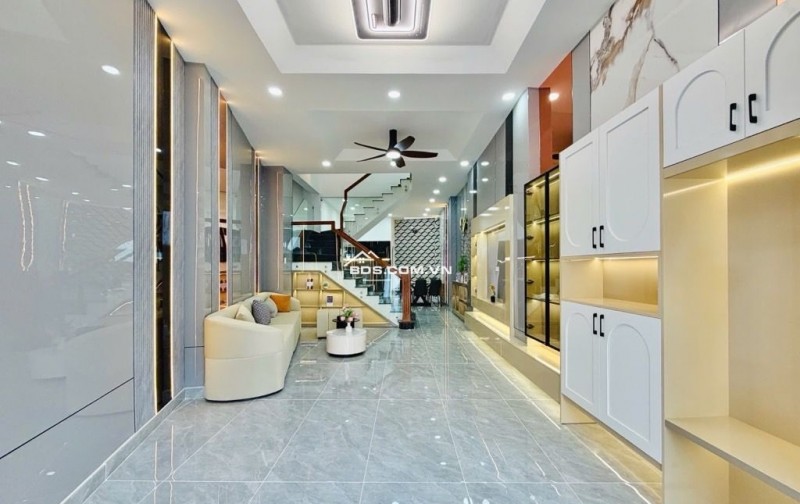 Bán nhà mặt tiền Bùi Quang Là 68m2 4 tầng tặng nội thất Sát Emart Phan Huy Ích chỉ 6.95 tỷ