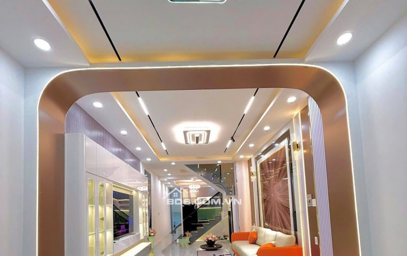 TUYỆT PHẨM NHÀ HẺM Q7 - PHỐ HUỲNH TẤN PHÁT - SỔ ĐỎ CHÍNH CHỦ - 2 TẦNG - 2PN - GIÁ HỜI 4.2 TỶ