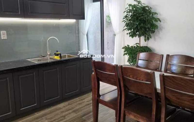 Bán nhà 2 tầng đường ĐỒNG XOÀI - đường rộng 10,5m trục kinh doanh