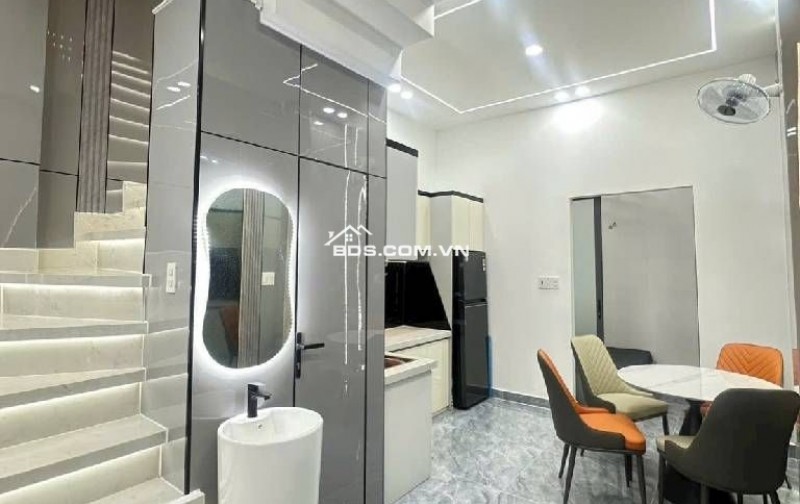 Bán nhà 4 tầng HXH đường Phạm Văn Chiêu 60m2(4*15) vào ở ngay sát Chợ Thạch Đà chỉ 6 tỷ