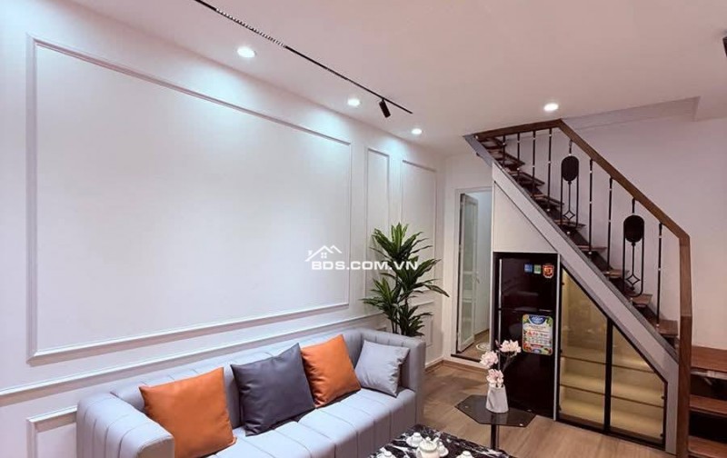 Nhà Đẹp Kim Liên - Lương Định Của, Đống Đa 100m, giá 4.75 tỷ