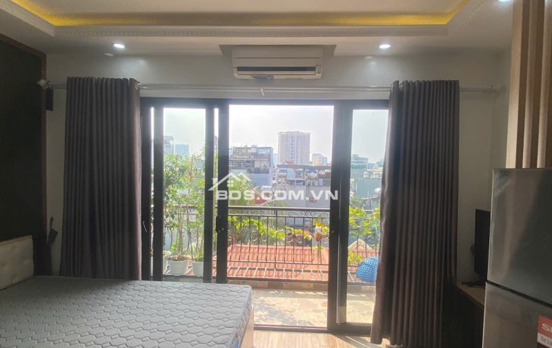 Cho thuê Căn hộ Apartment Full đồ cực xịn. Ban công View mặt hồ tại 193 Trích Sài. Chỉ 7tr
