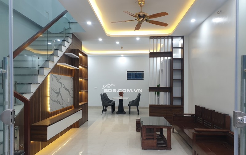 BÁN NHÀ 2.35 TỶ 3 TẦNG 51M2 ( TÂY NAM ) NGÕ  ĐÔ THỊ MỸ TRUNG