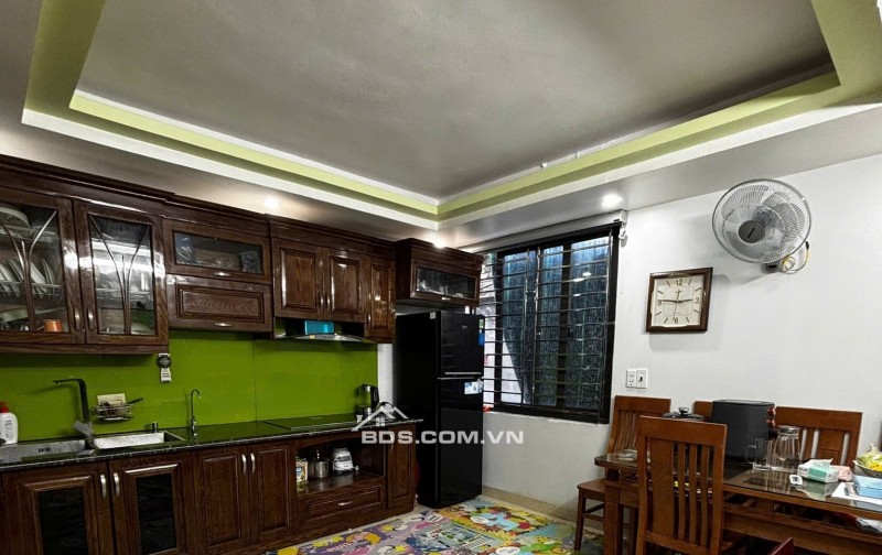 BÁN NHÀ 3.6 TỶ 3.5 TẦNG 54M2 MẶT ĐƯỜNG NHÁNH TRUNG TÂM BÃI VƯỢT