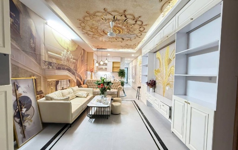 Bán căn hộ tập thể tầng 1 tại Trung tâm quận Hai Bà Trưng chỉ nhỉnh 4 tỷ