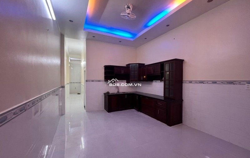 NHÀ ĐẸP 3 TẦNG BÌNH HƯNG HÒA B 110M2 ĐƯỜNG 6M THÔNG NHIK 7 TỶ