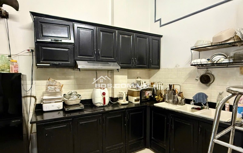 Phạm Thế Hiển - Quận 8 - Hẻm 6M - 4 tầng - 44m2 - 9 Tỷ