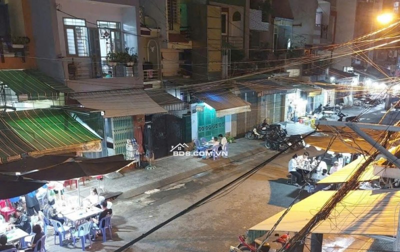 Mặt tiền hẻm 12m - Thành Thái - Quận 10 - 4 tầng - 66m2 - 16 tỷ