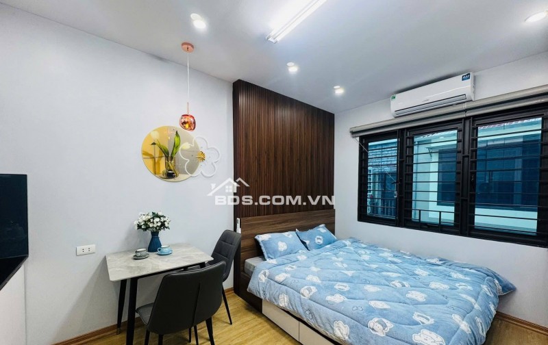 Nhà Đẹp Lô Góc, Thang Máy, Dòng Tiền, Đường Hoàng Mai 46m, 5 tầng, giá 12.8 tỷ.