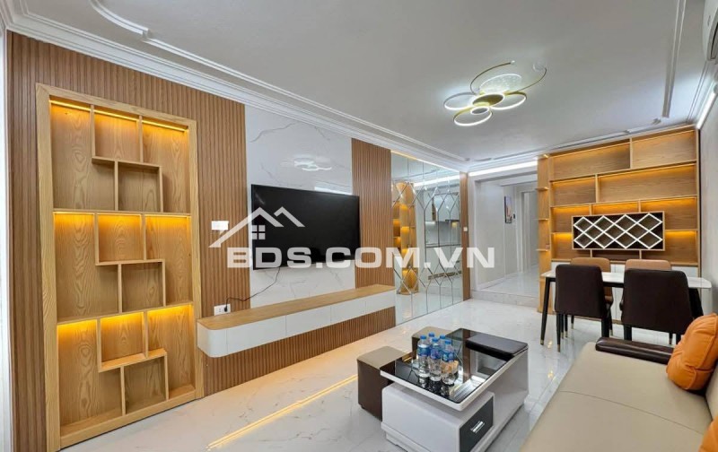 Nhà Đẹp Phương Mai, Đống Đa 110m, 4 tầng, mt 4 m, giá 5.3 tỷ.