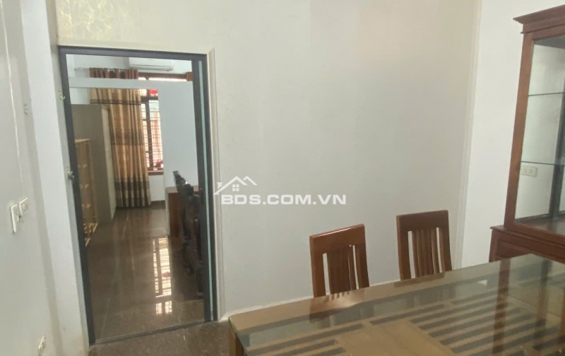 Cho thuê Căn Apartment 1N1K tại Số 98 ngõ 116 Phan Kế Bính, Cống Vị, Ba Đình. Chỉ 5tr