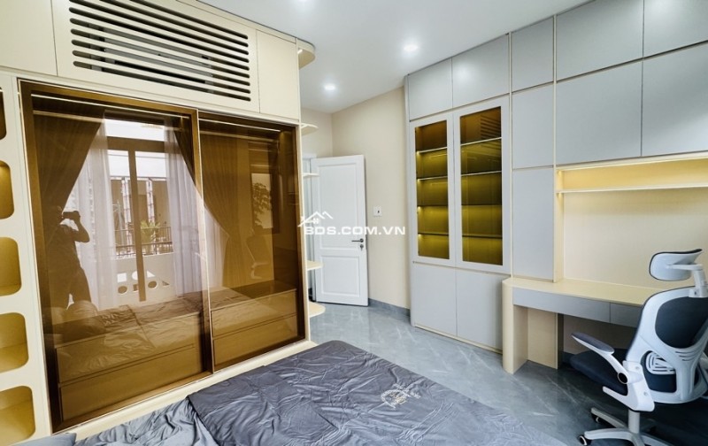 Bán nhà 4 tầng tặng full NT HXH đường Nguyễn Phúc Chu 64m2(4*16) vào ở ngay chỉ 6 tỷ