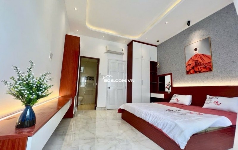 Bán nhà 3 tầng HXT đường Nguyễn Sỹ Sách 93m2(4.2*22) gần công viên vào ở ngay nhỉnh 5 tỷ