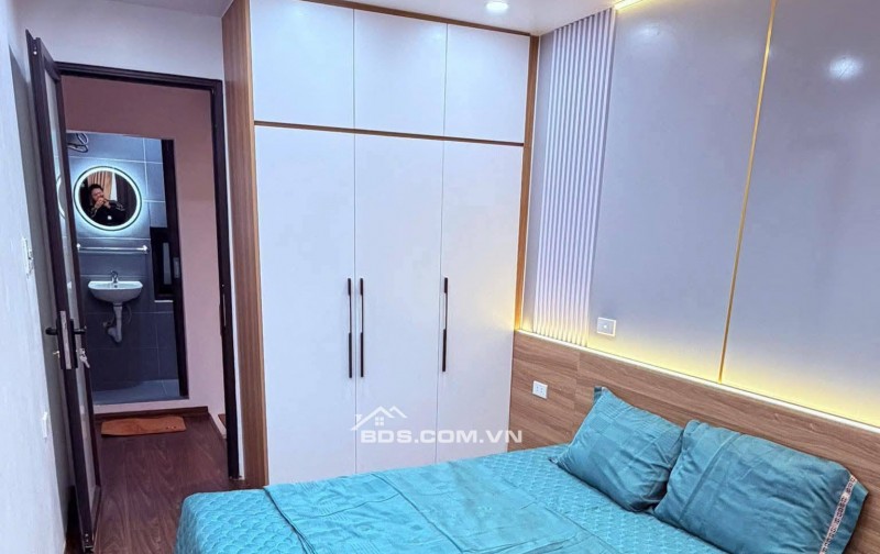 Nhà Đẹp Ngõ Văn Chương, Đống Đa 20m, 5 tầng, giá 5.6 tỷ