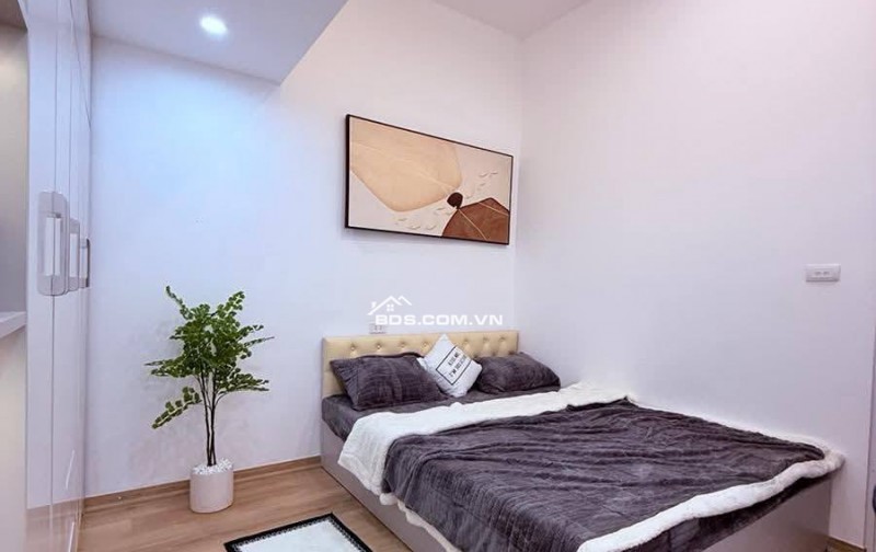 Nhà Đẹp Kim Liên - Lương Định Của, Đống Đa 100m, giá 4.75 tỷ