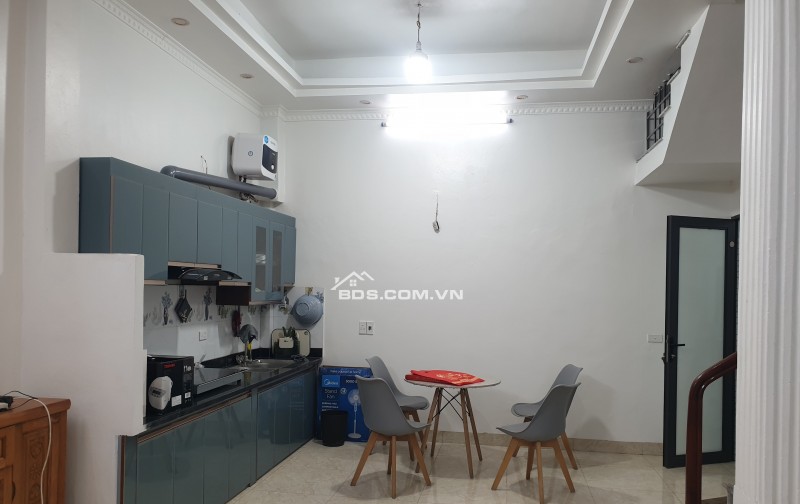 BÁN NHÀ ĐẸP 1.88 TỶ 2.5 TẦNG 46M2 ( ĐÔNG NAM ) NGÕ PHÙ LONG