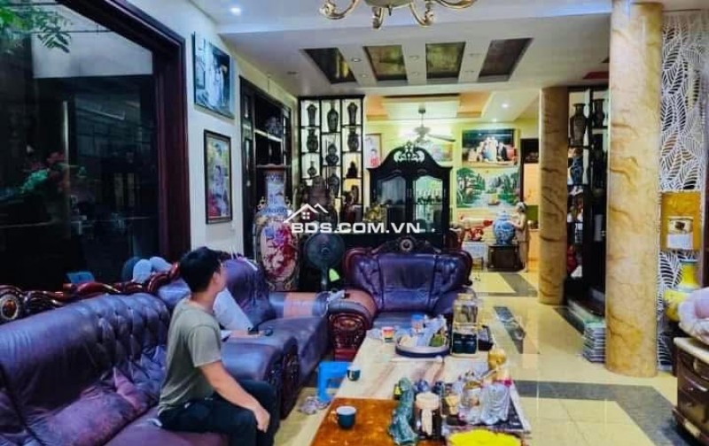 Bán nhà BT KĐT Văn Quán DT 210m2, 4 Tầng, MT 10m, Giá 77.8 tỷ Hà Đông