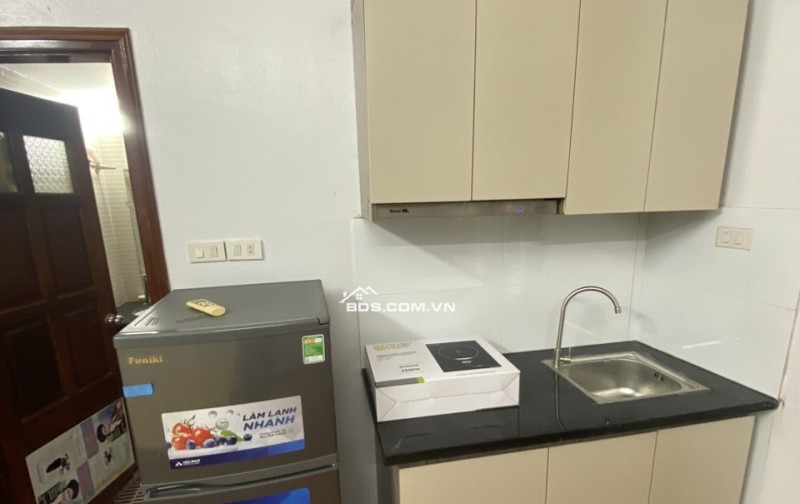 Cho thuê Căn hộ CCMN Full đồ tại Số 98 Ngõ 116 Phan Kế Bính, Cống Vị, Ba Đình. Chỉ 4tr