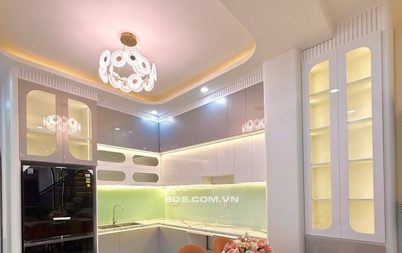 TUYỆT PHẨM NHÀ HẺM Q7 - PHỐ HUỲNH TẤN PHÁT - SỔ ĐỎ CHÍNH CHỦ - 2 TẦNG - 2PN - GIÁ HỜI 4.2 TỶ