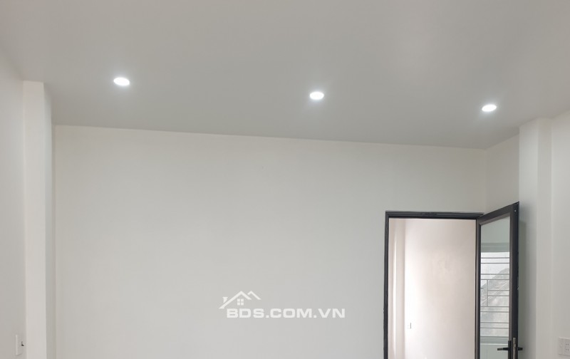 BÁN NHÀ 1.89 TỶ 4 TẦNG MỚI CHỈ SAU NHÀ MẶT ĐƯỜNG KHU HỒ VỊ XUYÊN