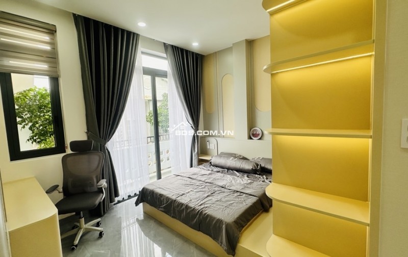 Bán nhà 4 tầng tặng full NT HXH đường Nguyễn Phúc Chu 64m2(4*16) vào ở ngay chỉ 6 tỷ