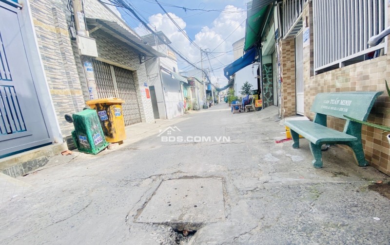 BÁN NHÀ CHÍNH CHỦ ĐẸP – VỊ TRÍ ĐẮC ĐỊA QUẬN 12 – VÀO Ở NGAY!
VỊ TRÍ: MẶT TIỀN PHAN VĂN HỚN, PHƯỜNG TÂN THỚI NHẤT, QUẬN 12, TP.HCM