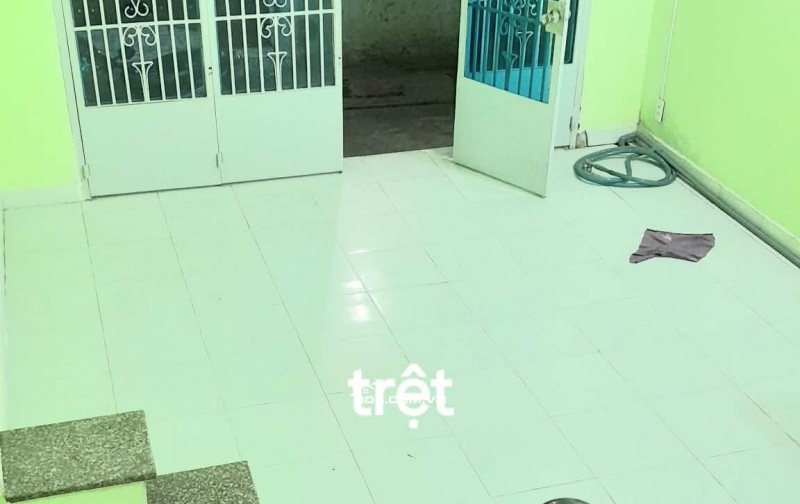 cho thuê nhà mới sửa đối diện BX Miền tây 4x8m, 3pn,3vs, 6tr/tháng