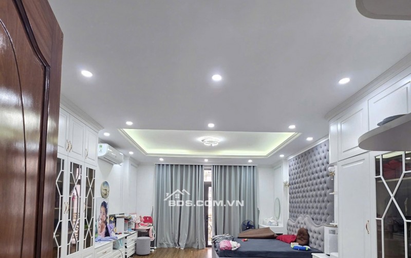 Bán nhà Lk Vạn Phúc DT 50m2, 7 Tầng, MT 5m, Giá 23.5 Tỷ Hà Đông Hà Nội