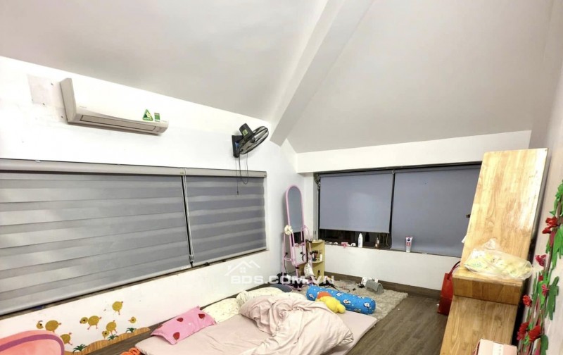 Bán nhà BT Khu Đô Thị Văn Khê DT 165m2, 3 Tầng, MT 10m, Giá 57.8 tỷ Hà Đông