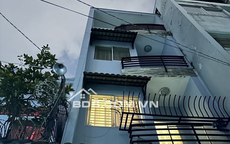 BÁN NHÀ HẺM  VIP NHẤT QUẬN 3 - TRẦN QUANG DIỆU P14- 4 TẦNG BTCT - 2 MẶT HẺM TRƯỚC SAU- VÀI CĂN RA HẺM XE TẢI TRÁNH - 65m2- NỞ HẬU TÀI LỘC. MT 23