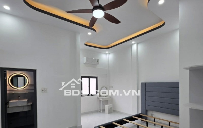 BÁN NHÀ   MỚI TINH LÊ VĂN SỸ ,QUQN65 3 -  4 TẦNG  -CHỦ TẶNG FULL NỘI THẤT - 5PN 6WC - KHU  ẨM THỰC 284 LVS THÔNG - CHỦ GẤP BÁN TRƯỚC TẾT THƯƠNG LƯỢNG