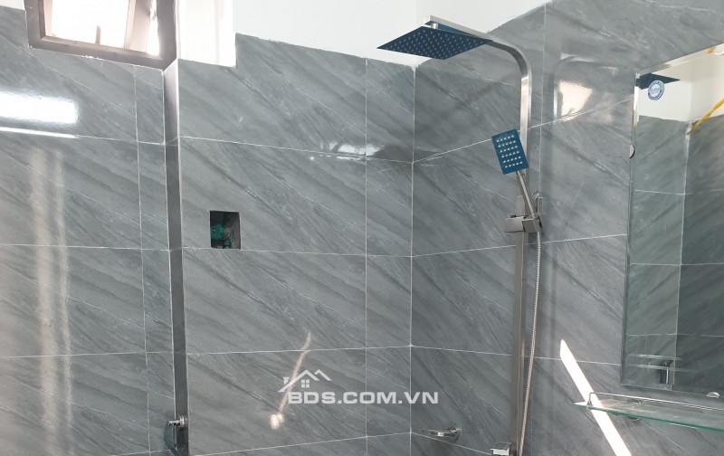 BÁN NHÀ 1.89 TỶ 4 TẦNG MỚI CHỈ SAU NHÀ MẶT ĐƯỜNG KHU HỒ VỊ XUYÊN