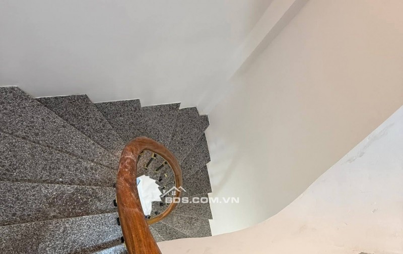 Nhà Đẹp Gần Phố, Khương Trung, Thanh Xuân 28m, 4 tầng, mt 4m, giá 6.9 tỷ.