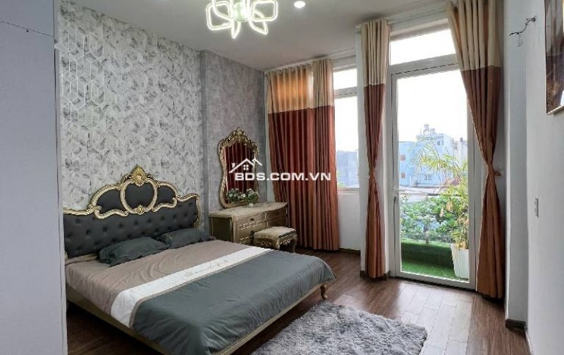 Bán nhà 4 tầng HXH đường Nguyễn Văn Quá 115m2(5*23) vào ở ngay sát GALAXY chỉ 6 tỷ