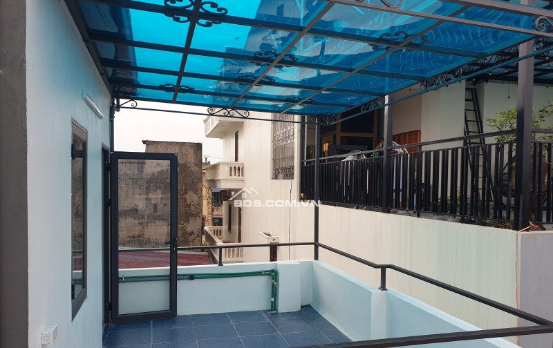 BÁN NHÀ  1.9 TỶ 4 TẦNG 30M2 CÁCH 2 NHÀ RA MẶT ĐƯỜNG NGUYỄN TRÃI