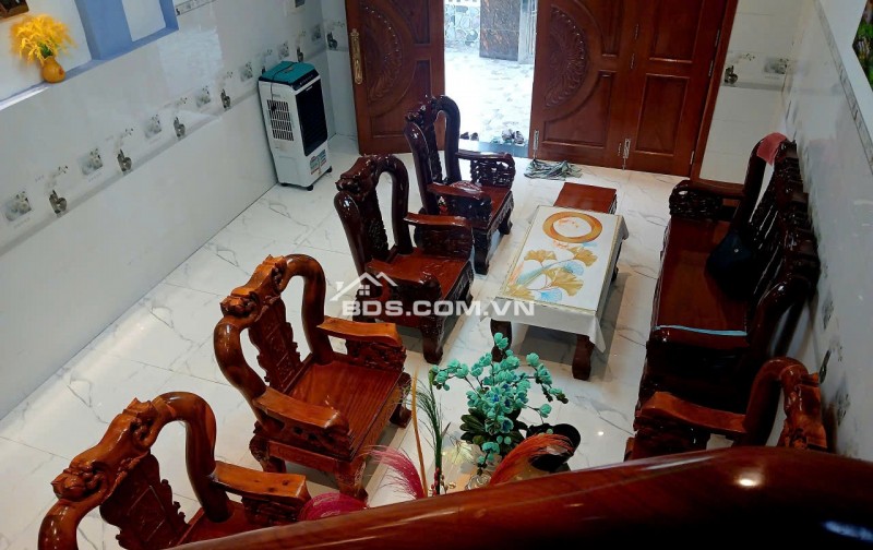 Nhà VIP Chuẩn 3 Sao, Đứng tại nhà Ngắm Pháo Hoa và Đường Hoa Quảng Trường