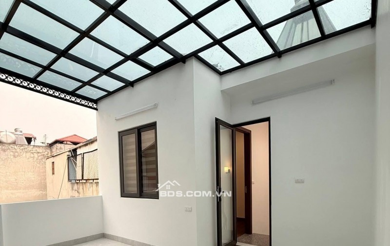 Nhà Đẹp Gần Phố, Khương Trung, Thanh Xuân 28m, 4 tầng, mt 4m, giá 6.9 tỷ.