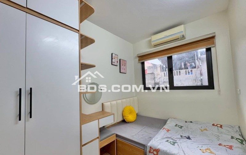 Nhà Đẹp Phương Mai, Đống Đa 110m, 4 tầng, mt 4 m, giá 5.3 tỷ.