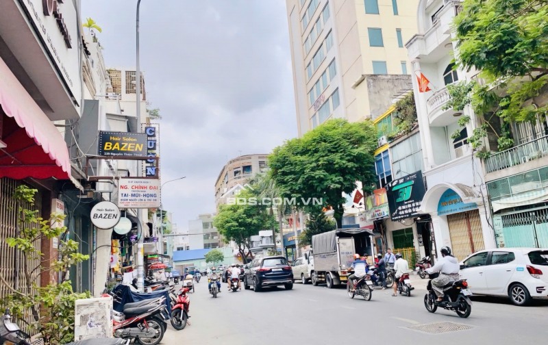 MẶT TIỀN NGUYỄN THIỆN THUẬT, GẦN 100M², 2 MẶT THOÁNG, DÒNG TIỀN 30TR/TH