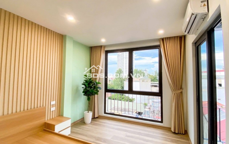 Bán Nhà Dòng Tiền Thịnh Quang 72m, 7 tầng, mt 4.5m, giá 22.3 tỷ.