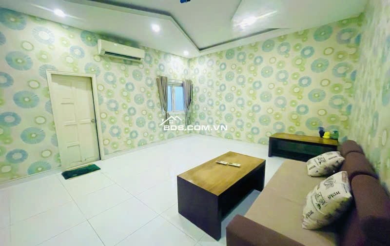 Nhà MTKD 5 lầu ngang 5.5m 176m2 ngay Vincom Nguyễn Xí Bình Thạnh KD dòng tiền 34.9 tỷ.