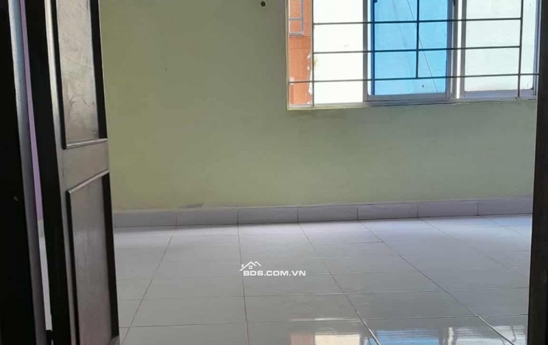 cho thuê nhà mới sửa đối diện BX Miền tây 4x8m, 3pn,3vs, 6tr/tháng