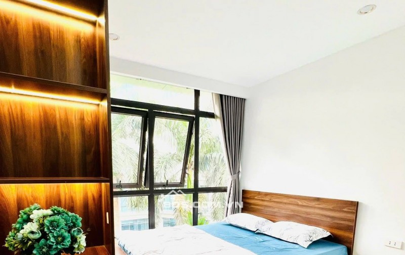 Bán Nhà Huỳnh Thúc Kháng, Đống Đa 80m, giá 4.98 tỷ.